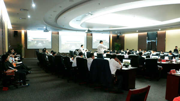 中煤集团领导应邀参加济宁市信息产业重点企业座谈会