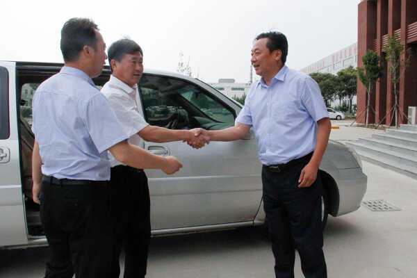 热烈欢迎山东外贸职业学院领导莅临中煤集团参观考察