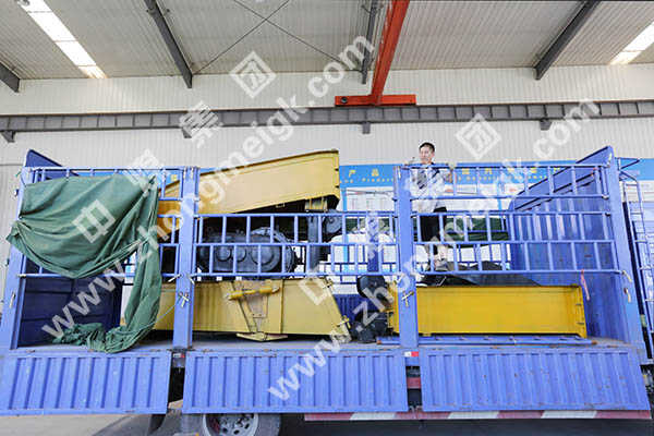 中煤集团一批大型设备耙斗装岩机发往河南登封